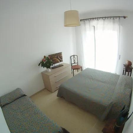 Casa Vacanze Perla Marina - By Mamberto S.r.l. Pietra Ligure